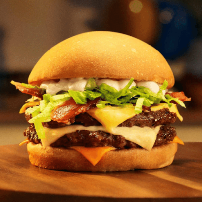 Hambúrguer Smash com carne bovina e queijo cheddar